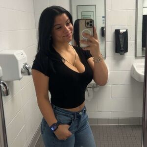 Meet your Posher, Gianna